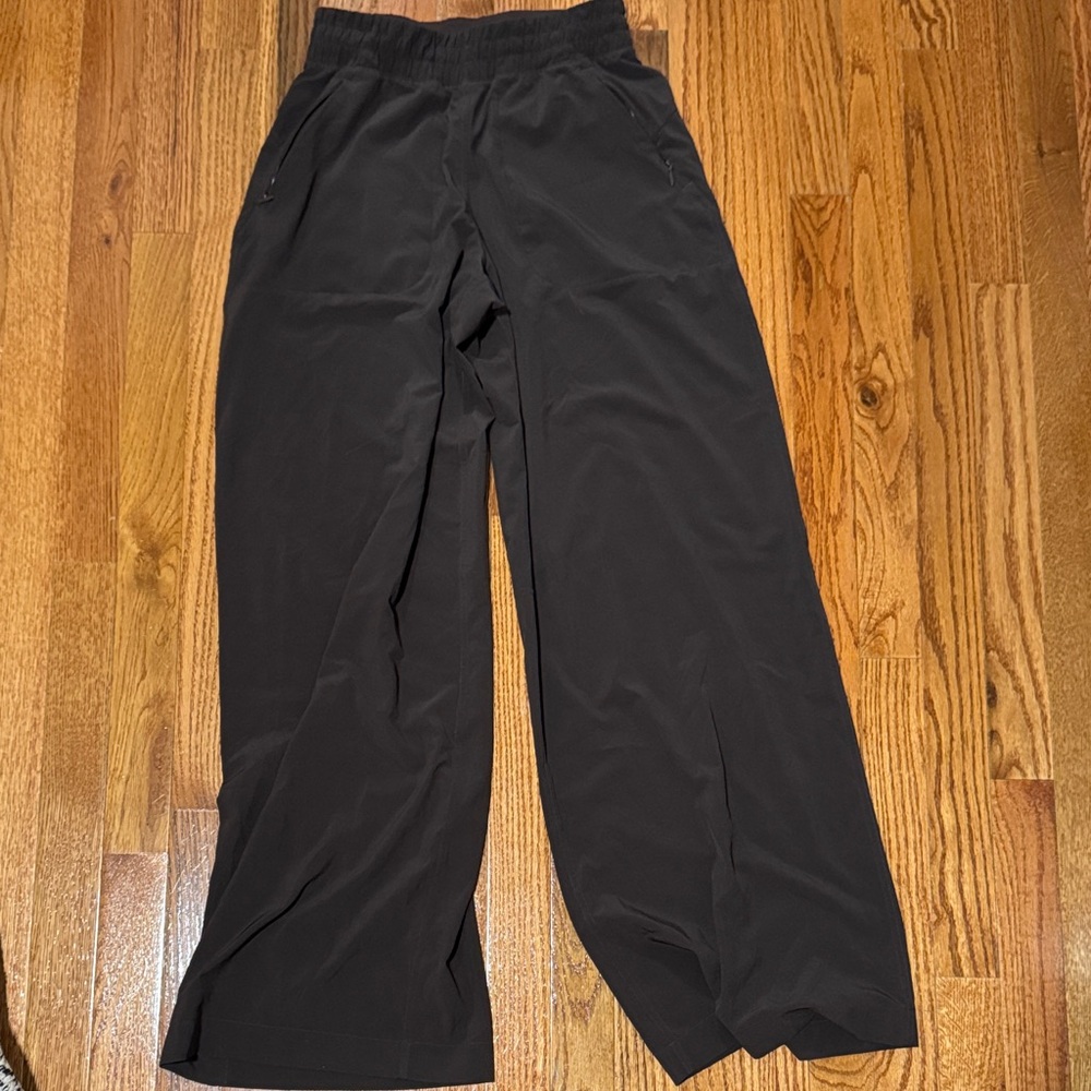 Lululemon swift mid rise wide leg pant
